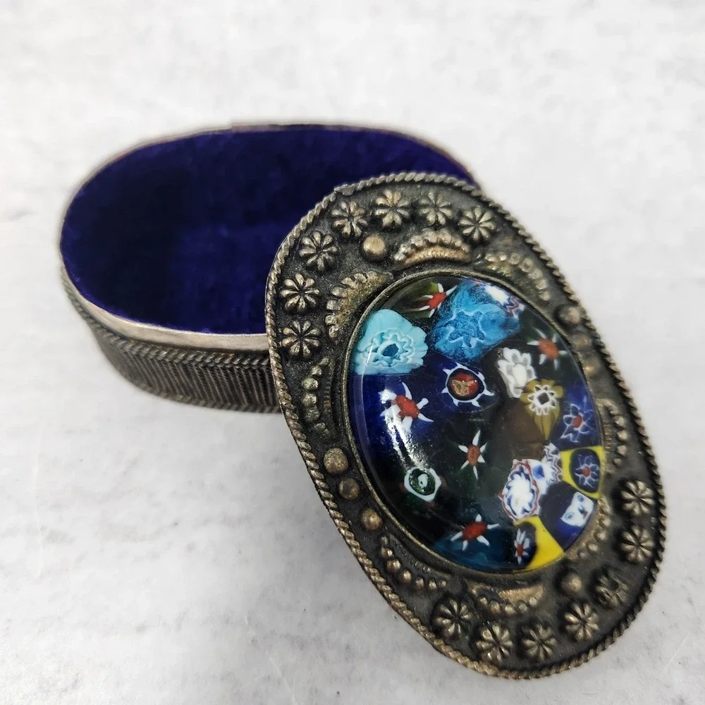 Vtg Ornate MILLEFIORI GLASS Silverplate Trinket Box Velvet Lined 1.75 Tall Italy